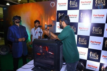 Celebrities at Baahubali VR Zone at IIFA - 25 of 39