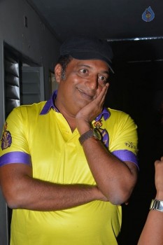 Celebrities at PRO Kabaddi Match - 46 of 48