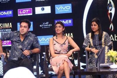 Celebrities at SIIMA Short Film Awards - 40 of 120