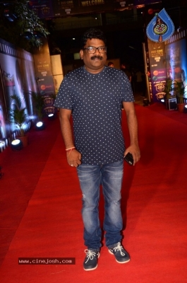 Celebrities at Zee Cine Awards 2018 Photos - 9 of 58
