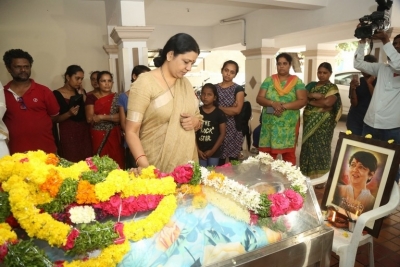 Celebrities Pay Homage To Director B Jaya Set 3 - 11 of 19