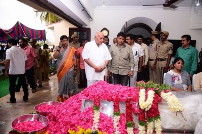 Celebrities Pay Homage To Nandamuri Harikrishna Set 4 - 24 of 37