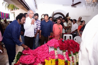 Celebrities Pay Homage To Nandamuri Harikrishna Set 4 - 26 of 37