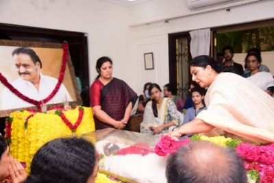 Celebrities Pay Homage To Nandamuri Harikrishna Set 6 - 4 of 40