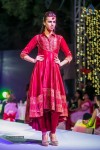 Celebs at Hundred Hearts Glamorous Charity Dinner 02 - 54 of 105