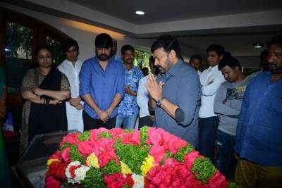Celebs Pay Homage to Srikath Father - 24 of 36
