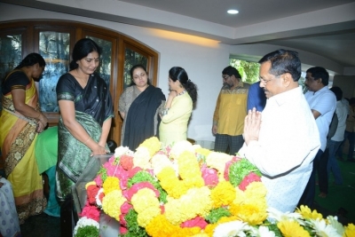 Celebs Pay Homage to Srikath Father - 15 of 36