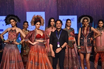 Celebs RampWalk at Lakme Fashion Week 2020 - 39 of 84