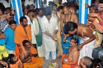 Chiranjeevi Birthday Special Pooja at Film Nagar Temple - 2 of 72