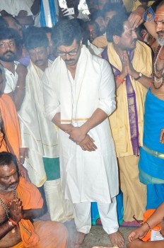 Chiranjeevi Birthday Special Pooja at Film Nagar Temple - 7 of 72