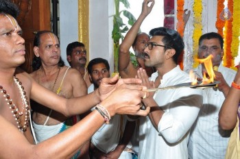 Chiranjeevi Birthday Special Pooja at Film Nagar Temple - 60 of 72