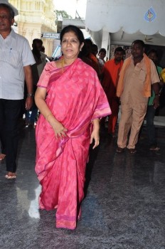 Chiranjeevi Family at Film Nagar Hanuman Temple - 12 of 42