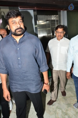 Chiranjeevi, Mohan Babu and Allu Aravind Meets Dasari Narayana Rao - 45 of 73