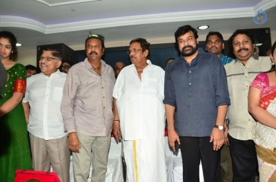 Chiranjeevi, Mohan Babu and Allu Aravind Meets Dasari Narayana Rao - 50 of 73