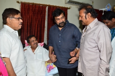 Chiranjeevi, Mohan Babu and Allu Aravind Meets Dasari Narayana Rao - 61 of 73