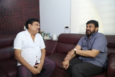 Chiranjeevi Pays Tribute To B Jaya - 13 of 21