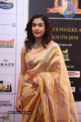 Dadasaheb Phalke Awards 2019 Photos - 31 of 69