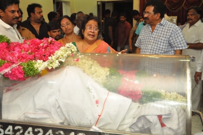 Dasari Narayana rao Condolences Photos 2 - 90 of 152