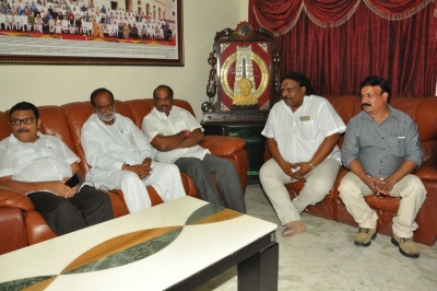 Dasari Narayana rao Condolences Photos 2 - 77 of 152