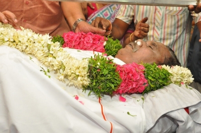 Dasari Narayana rao Condolences Photos 2 - 142 of 152