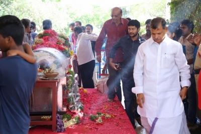 Dasari Narayana Rao Condolences Photos 4 - 19 of 83