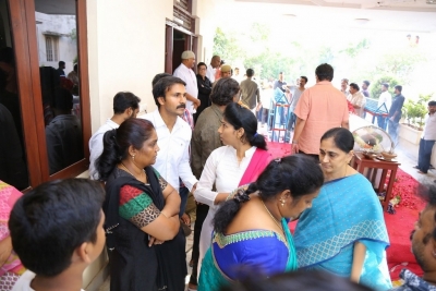Dasari Narayana Rao Condolences Photos 4 - 59 of 83