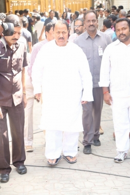 Dasari Narayana Rao Condolences Photos 5 - 90 of 127