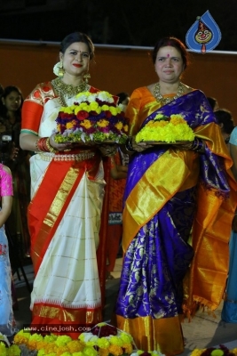 Deepthi Mamidi Organised Bathukamma Celebrations at Madhapur - 30 of 38