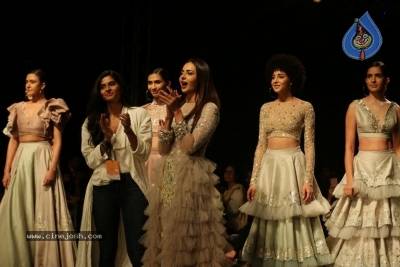 Divya Reddy Showcase at India Fashion Week - 22 of 40