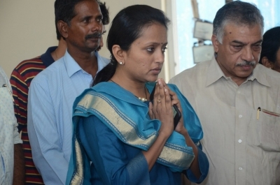 DR C Narayana Reddy Condolence Photos - 14 of 42