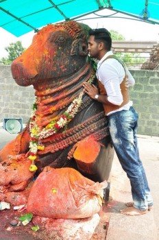 Dynamite Team at Warangal Thousand Pillar Temple - 6 of 36