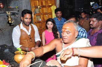 Dynamite Team at Warangal Thousand Pillar Temple - 28 of 36