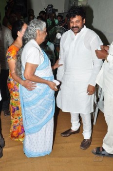 Edida Nageswara Rao Condolences Photos 2 - 25 of 138