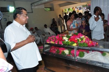 Edida Nageswara Rao Condolences Photos 2 - 34 of 138