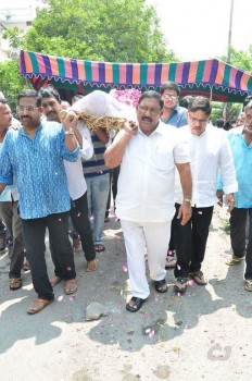 Edida Nageswara Rao Condolences Photos 2 - 27 of 138