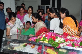 Edida Nageswara Rao Condolences Photos 2 - 28 of 138