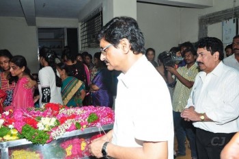 Edida Nageswara Rao Condolences Photos 2 - 30 of 138