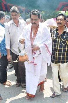 Edida Nageswara Rao Condolences Photos 2 - 47 of 138