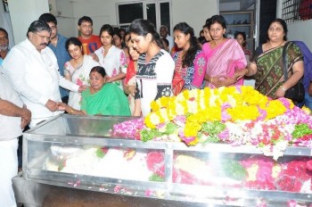Edida Nageswara Rao Condolences Photos 2 - 53 of 138