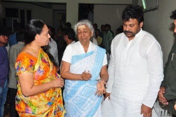 Edida Nageswara Rao Condolences Photos 2 - 133 of 138