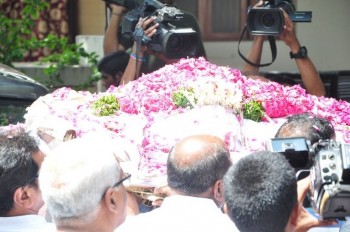 Edida Nageswara Rao Condolences Photos 2 - 136 of 138