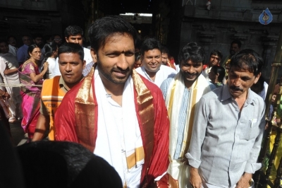Gautham Nanda Team at Tirumala - 13 of 20