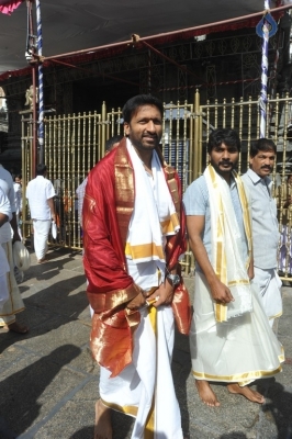 Gautham Nanda Team at Tirumala - 19 of 20