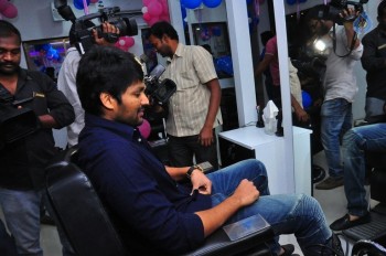 Hero Dilip Launches Blush Luxury Saloon - 10 of 22