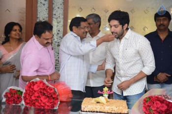 Hero Havish Birthday 2016 Celebrations - 11 of 18