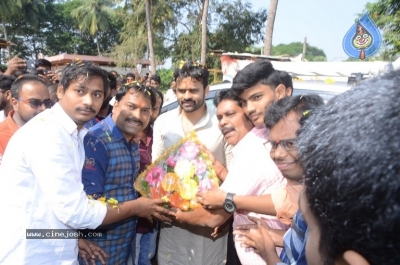 Jawaan Movie Team at Maddi Anjaneya Swamy Temple - 11 of 17