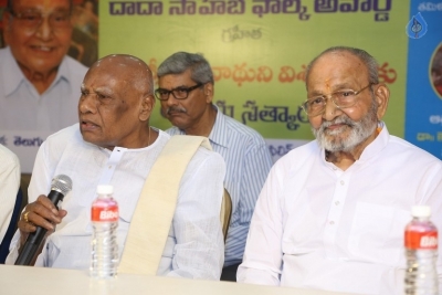 Journalists Association Felicitates Dadasaheb Phalke K Viswanath - 22 of 52