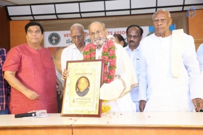 Journalists Association Felicitates Dadasaheb Phalke K Viswanath - 49 of 52