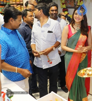 Kajal Inaugurates Maangalya Shopping Mall - 5 of 9