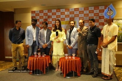 Kajal Launches Happi Mobiles Store at Vizag - 10 of 32